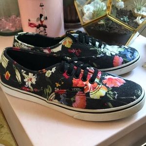Vans Authentic Lo Pro Floral Canvas Sneakers
